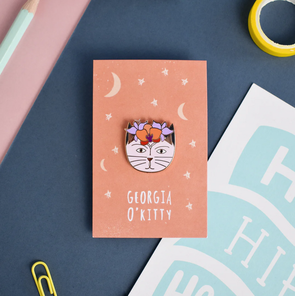 "Georgia O'Kitty" Cat Artist Pin