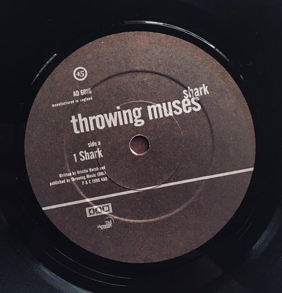 Throwing Muses, "Shark" Single (1996). Record label sticker image. Alternative-rock, Kristen Hersh, 4AD.