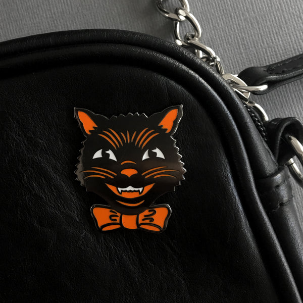 Retro Black Cat Glow-In-The-Dark Halloween Enamel Pin